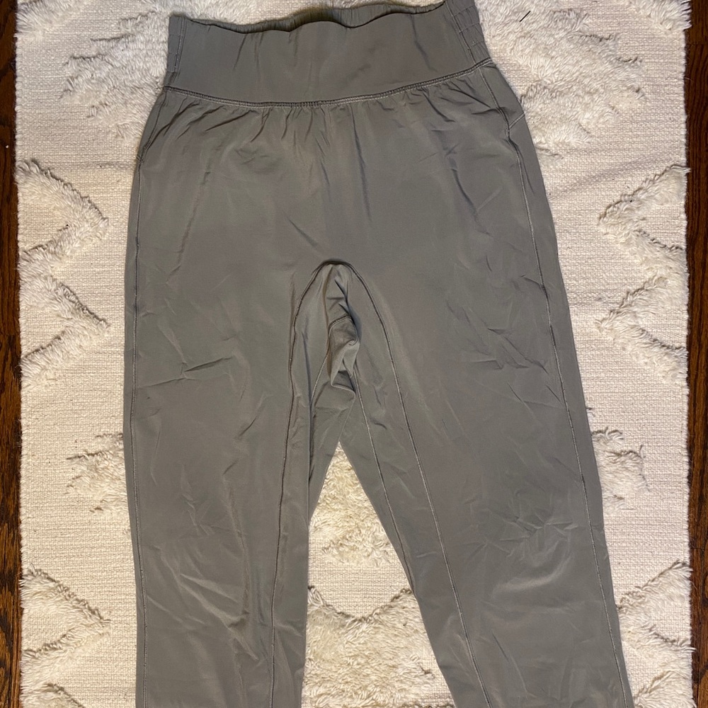 Lululemon lightweight joggers